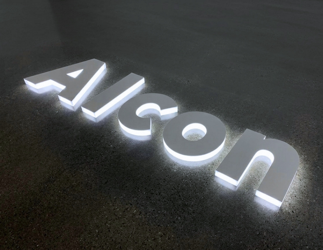 Edge Illuminated Acrylic Letters