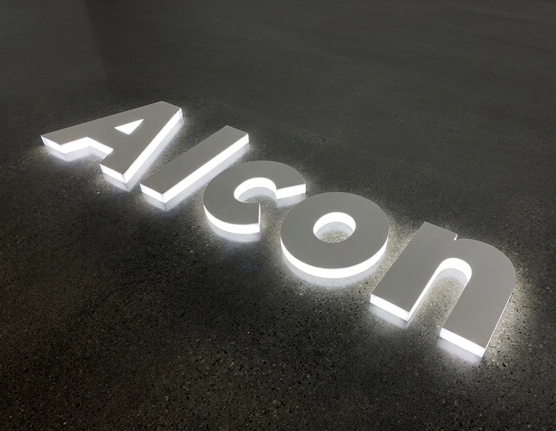 Edge Illuminated Acrylic Letters