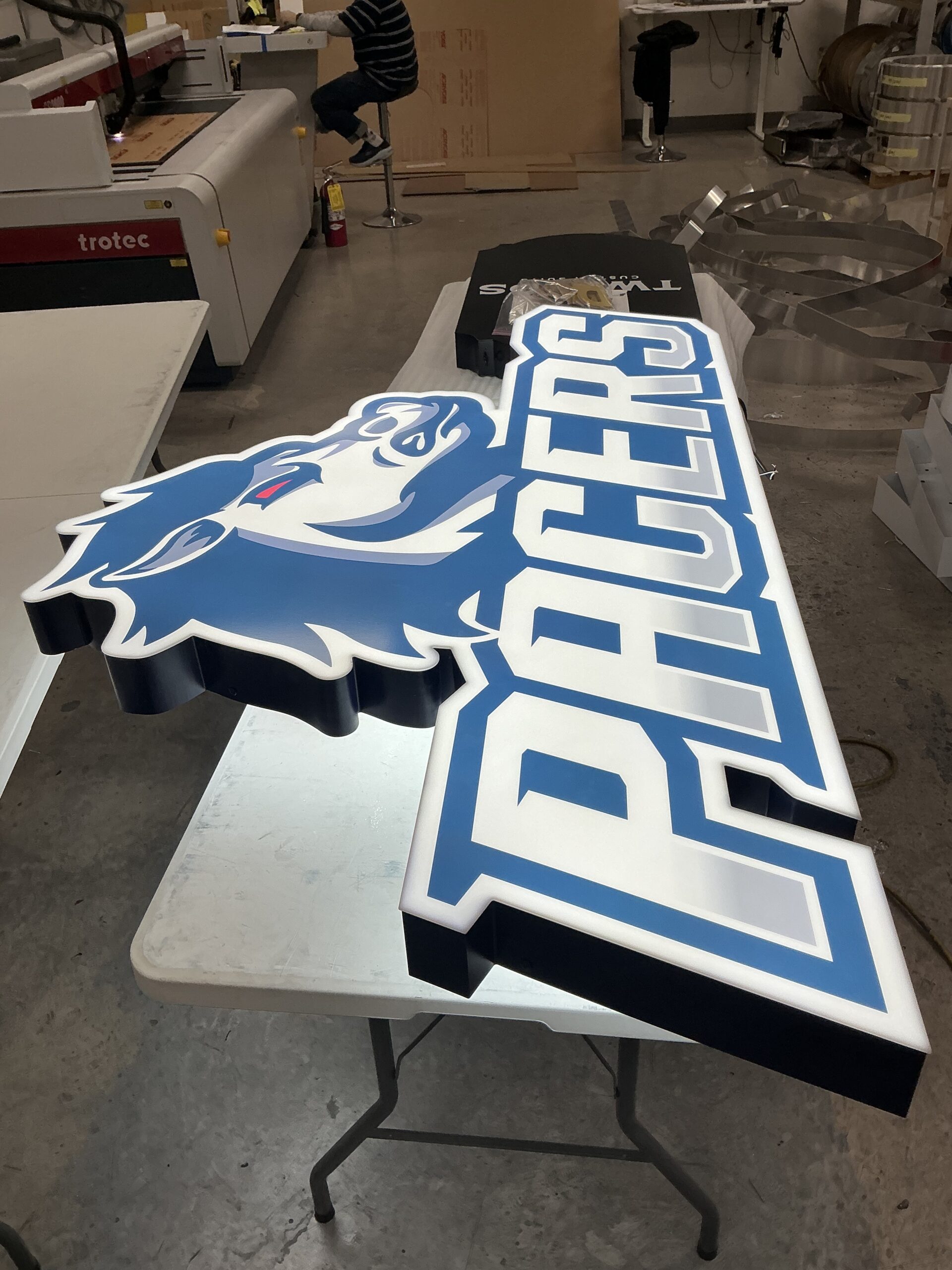 Trim Capless Channel Letters - Image 2
